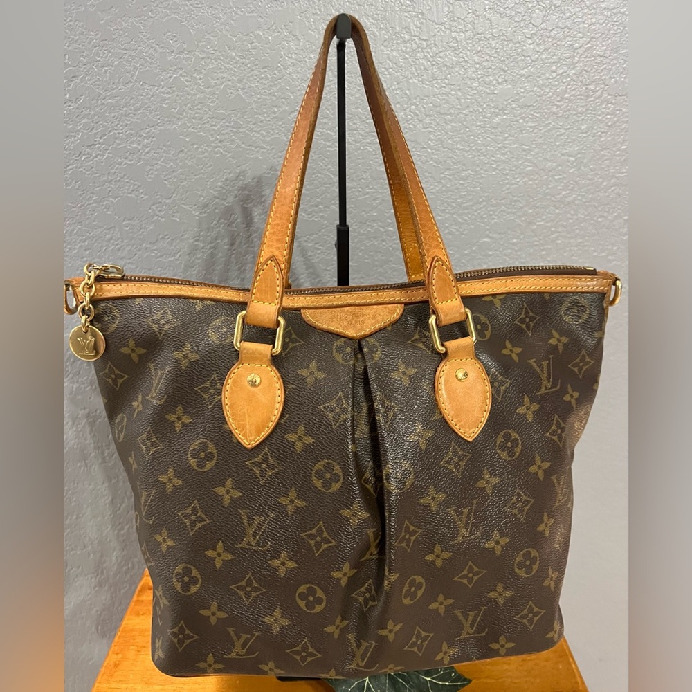 Authentic Louis Vuitton Palermo PM handbag - Picture 1 of 16